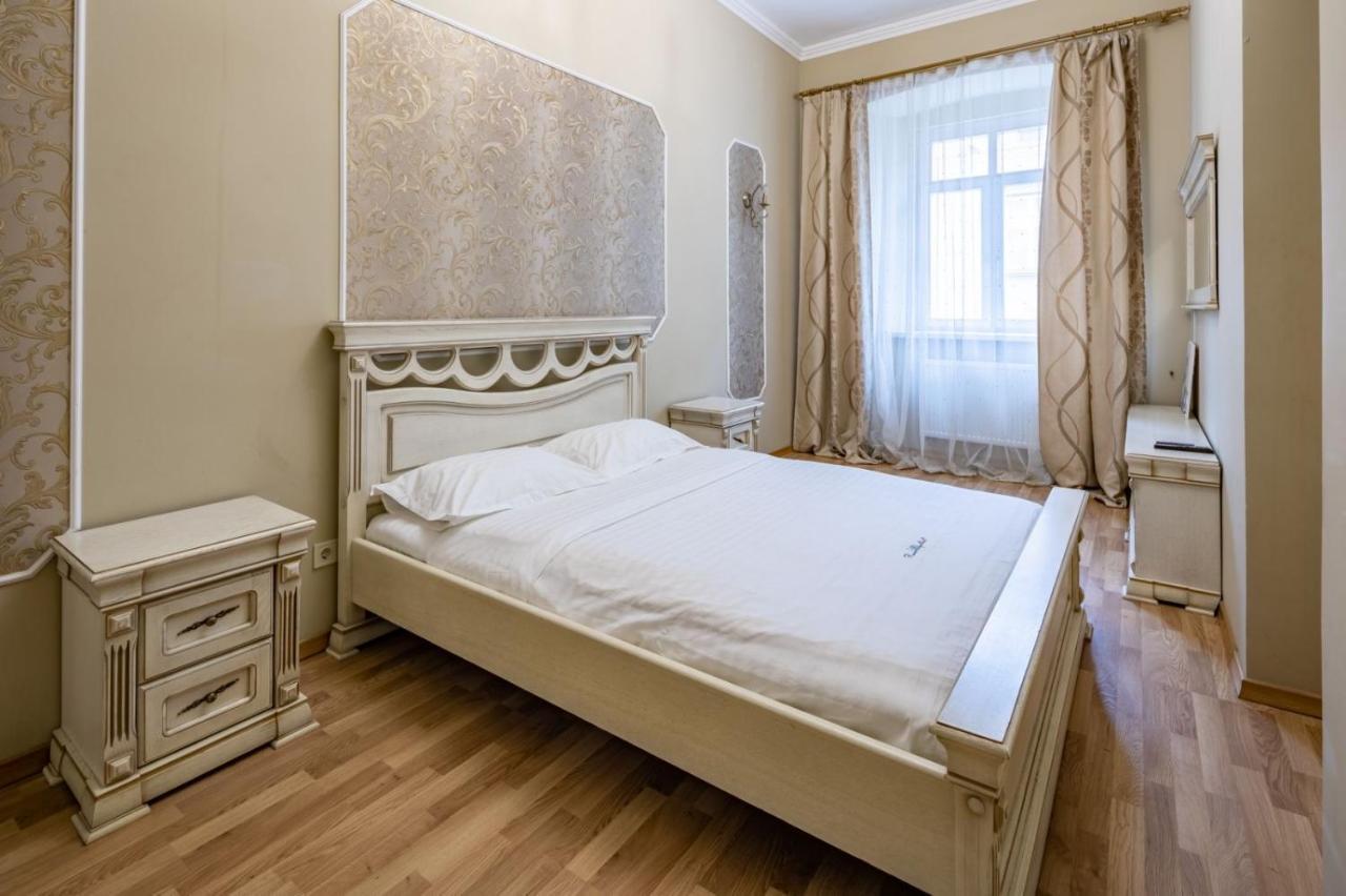 Romari Сербська 9 Lejlighed Lviv Eksteriør billede