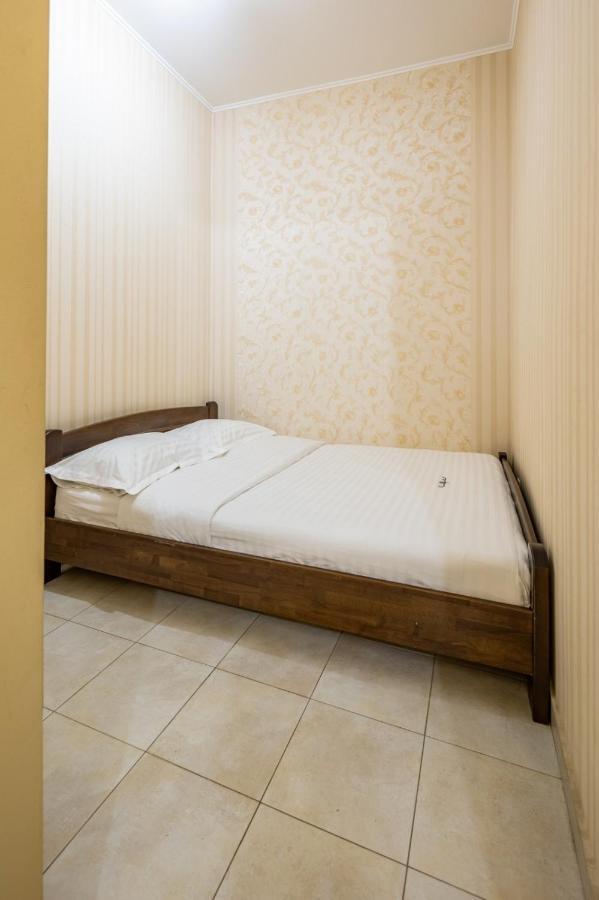 Romari Сербська 9 Lejlighed Lviv Eksteriør billede