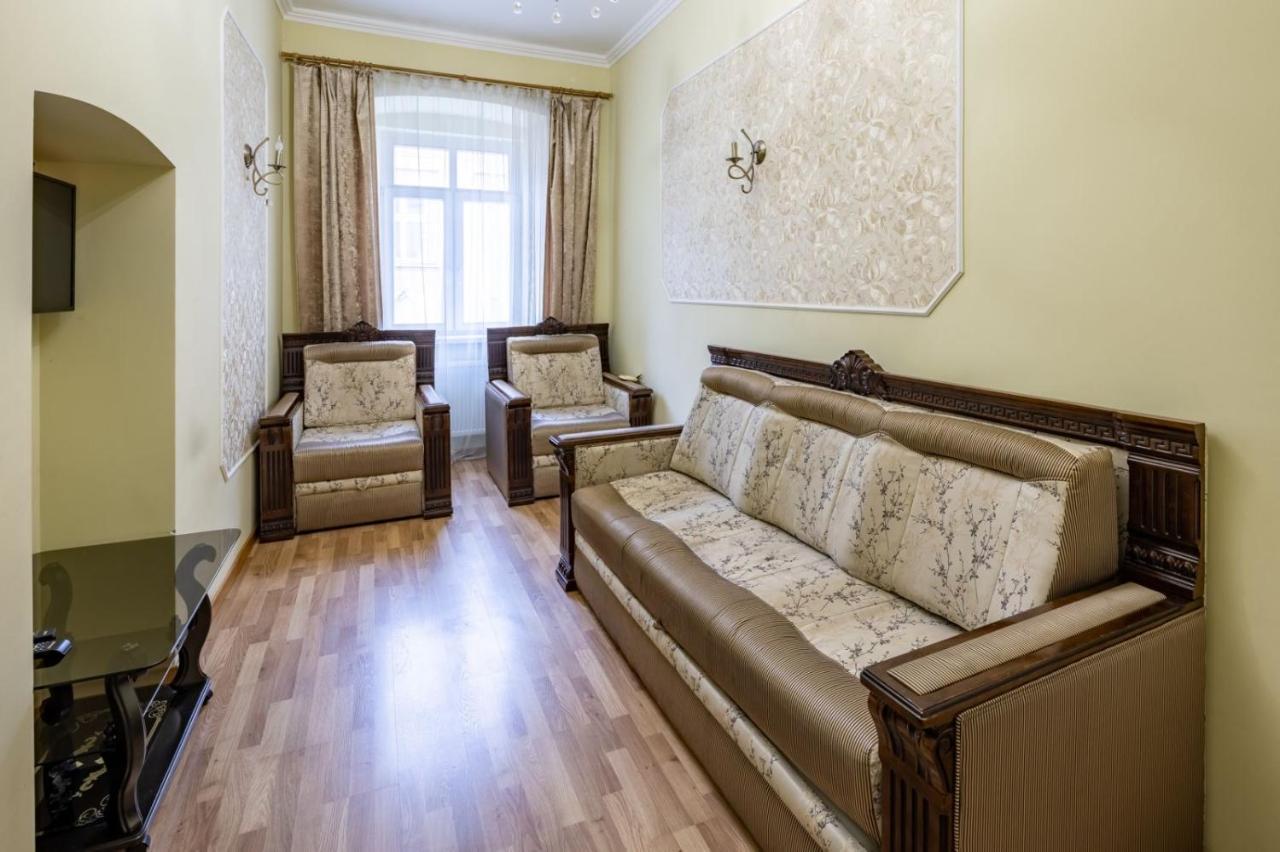Romari Сербська 9 Lejlighed Lviv Eksteriør billede